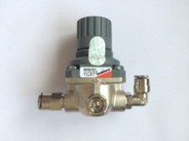 REGULATOR ASSEMBLY FOR O2 OR N2O
